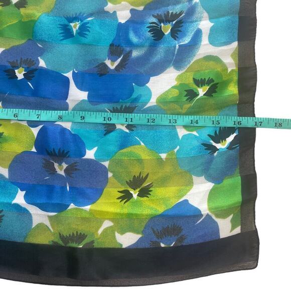 Jennifer Moore Blue Floral Scarf - Picture 3 of 11